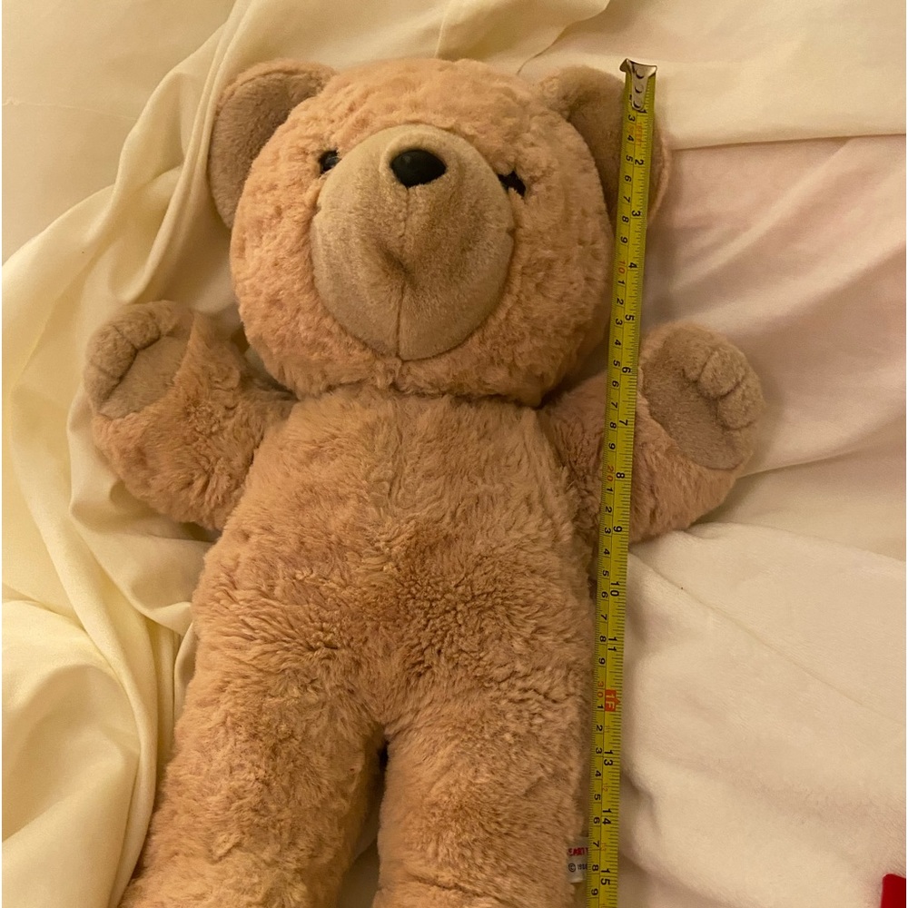1986 Heart to Heart bear with “heart” still working,